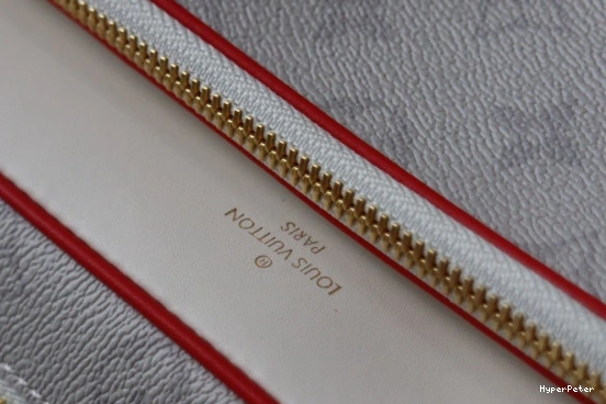 LOUIS MESSENGER VUITTON LVXNBA NIL 0814